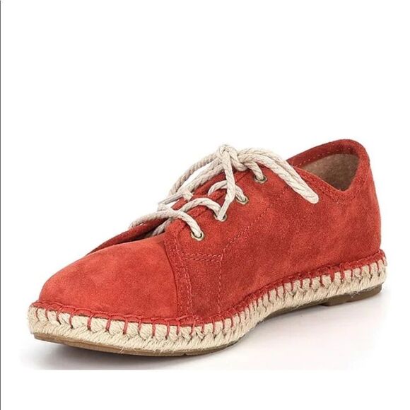 BORN- Seel Suede Espadrille - Picture 4 of 4